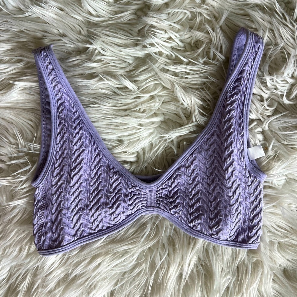 Out From Under Lilac Textured Swim Bikini Top M/L Urban Outfitters purple